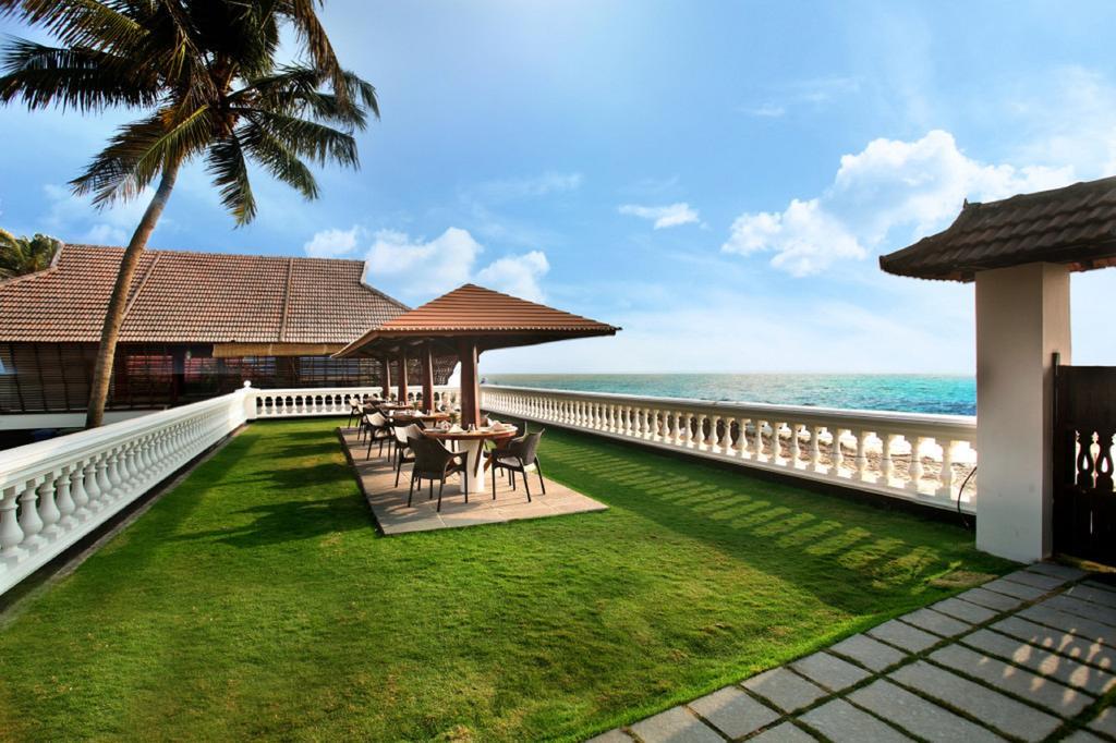 海湖康体度假村 Kochi 外观 照片